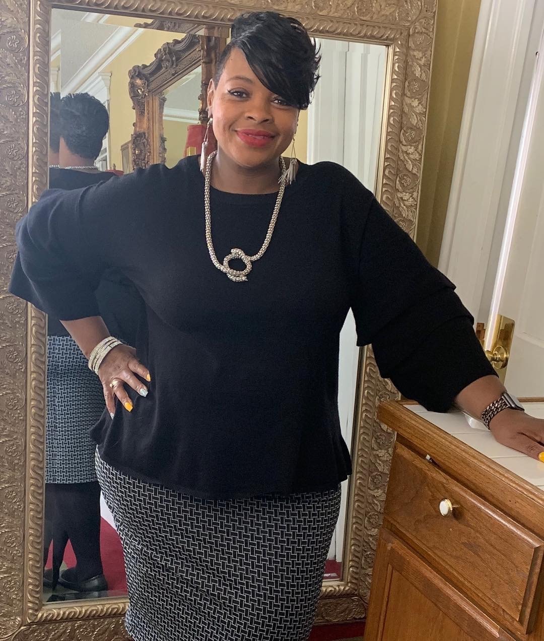 Pastor Mary Hysten